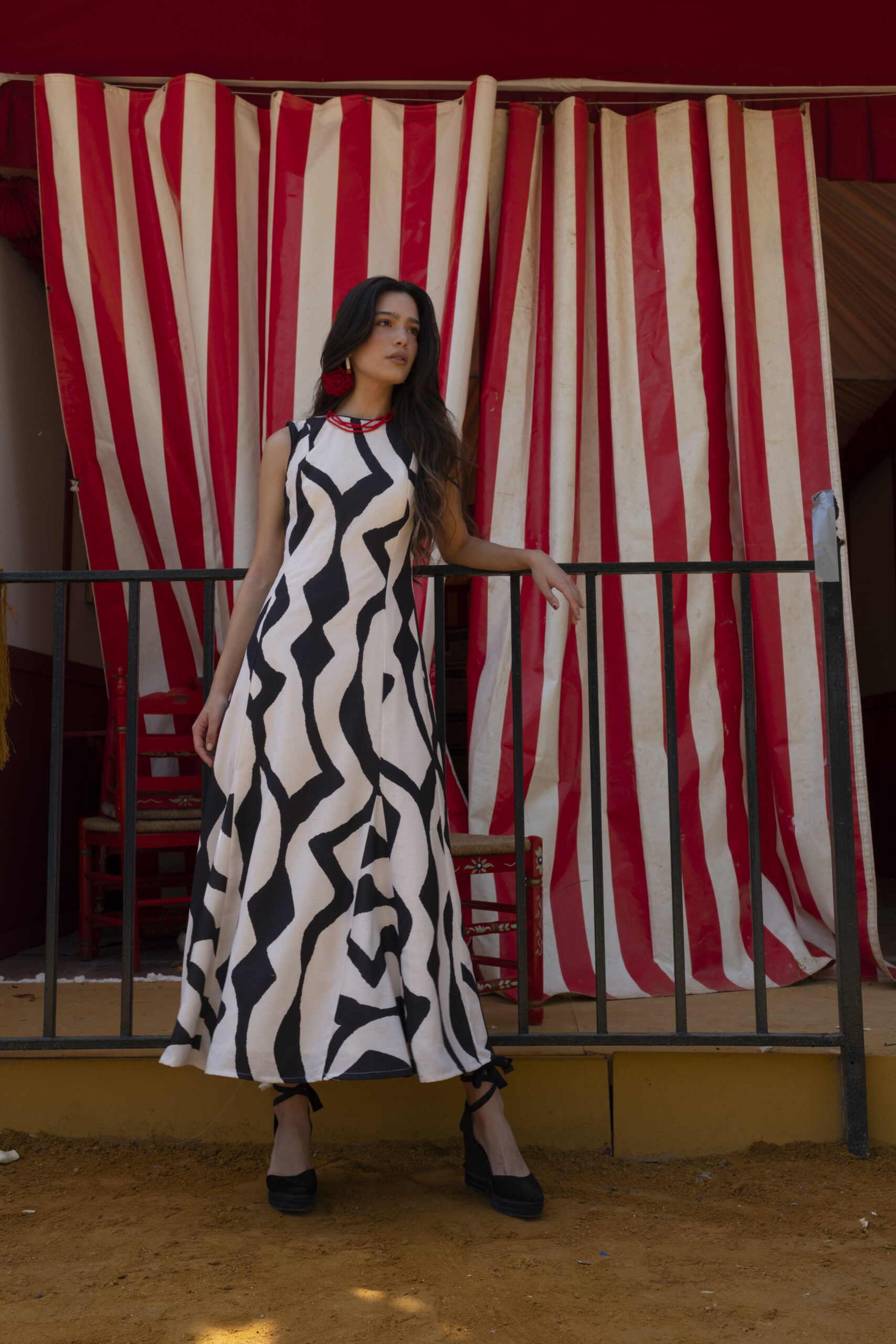 Vestido Azabache - Imagen 3